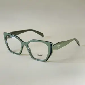 Prada Armação Verde.